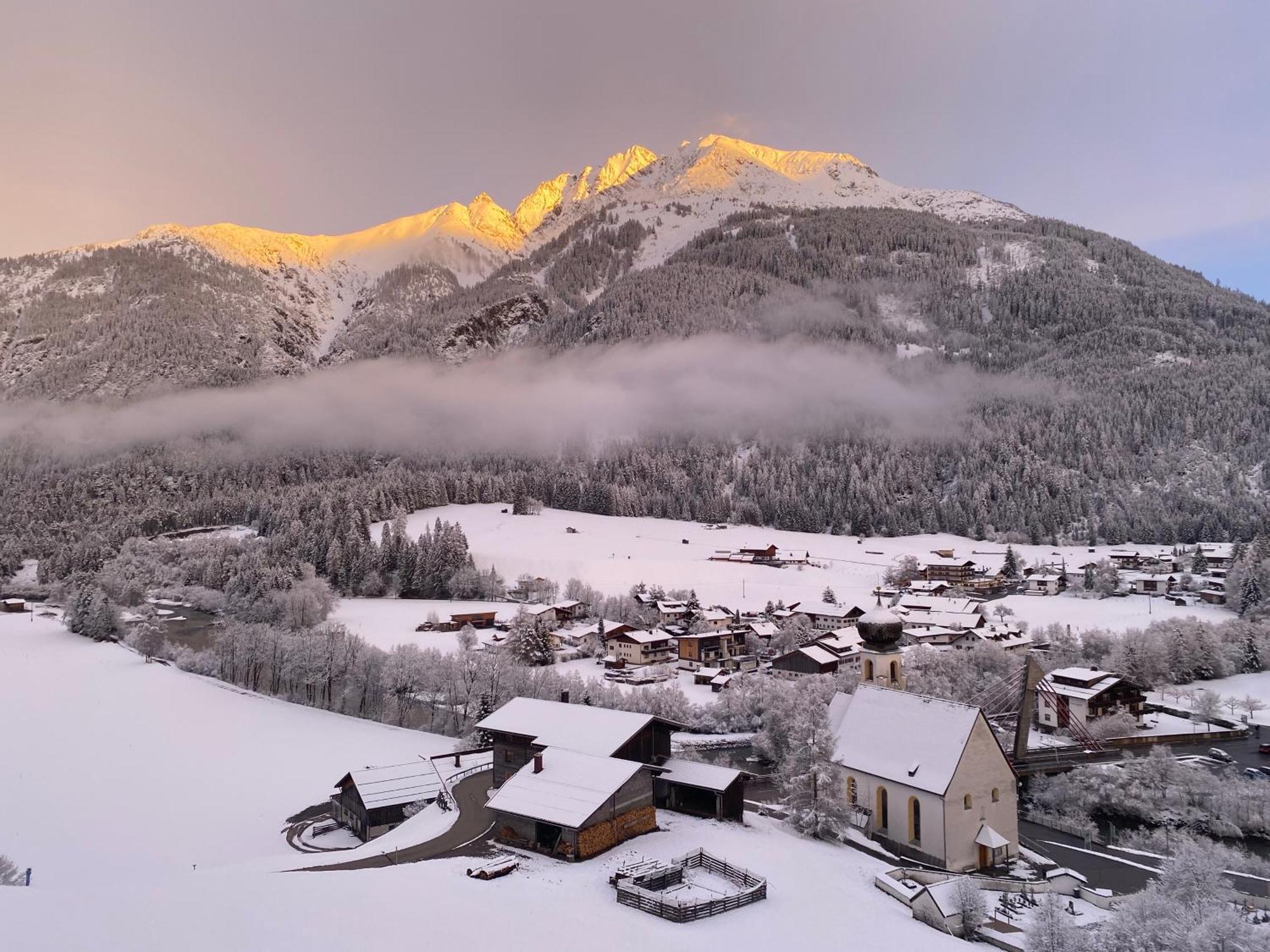 Haus Schoenblick Bach  Buitenkant foto